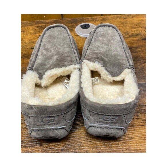 Ugg Men\'s Size 12 Taupe Suede Shearling Lined Slippers House Shoes Casual Comfy main image 4